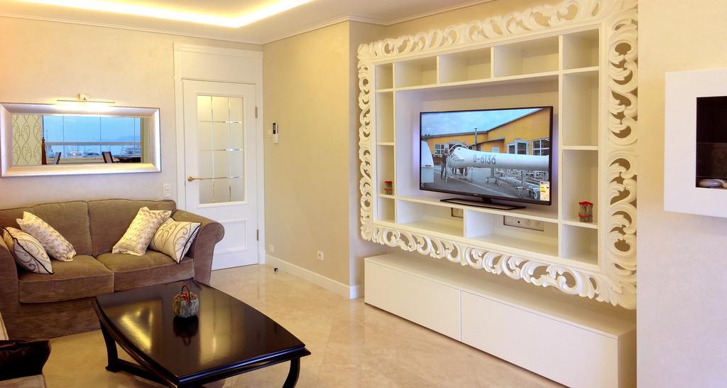 Apartments At Commodoro Villeneuve-Loubet Kültér fotó